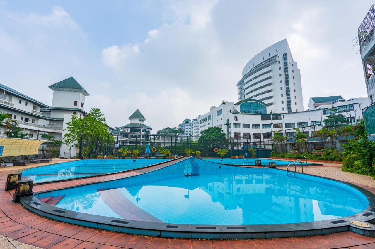 Coco Flower Village Serviced Apartment And Homestay Ханой Экстерьер фото